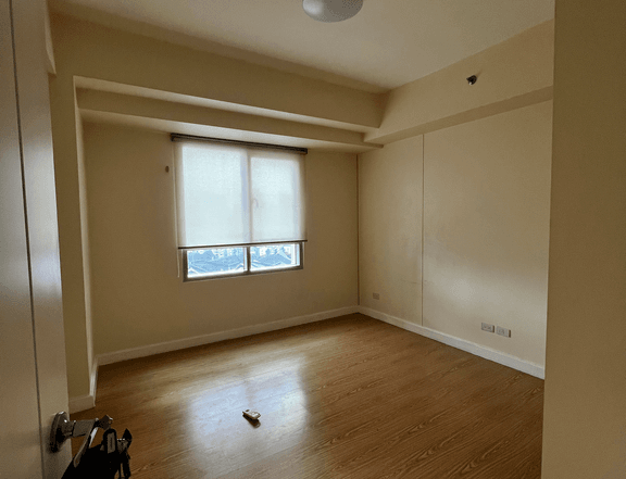 Unfurnished 2 BR condo unit for lease