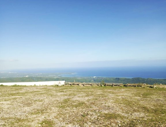 Three Hectares Overlooking Lot in Ocean & Mountains