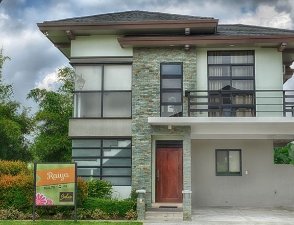 Ready For Occupancy 4-bedroom Single Detached House For Sale in Santa Rosa Laguna