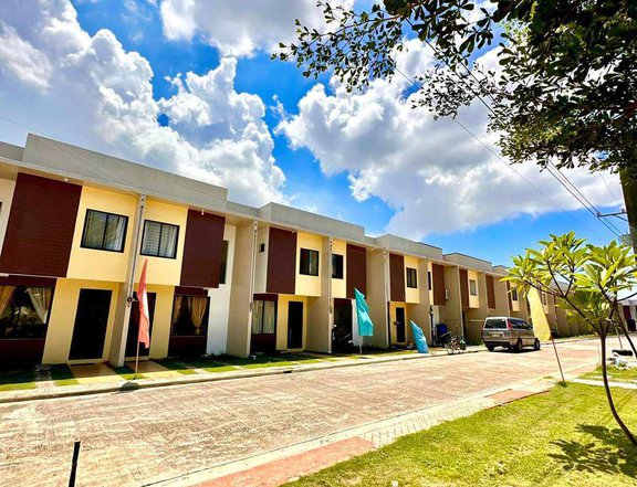 2bedrooms Townhouse for sale in Sudtunggan Basak Lapu-lapu City Cebu