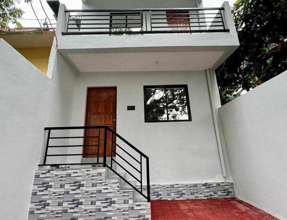 New Built 2 Storey House With 3 bedroom, 2 toilet / bath and 1 car garage