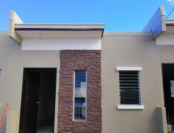 Studio-like Rowhouse For Sale in Bacong Negros Oriental