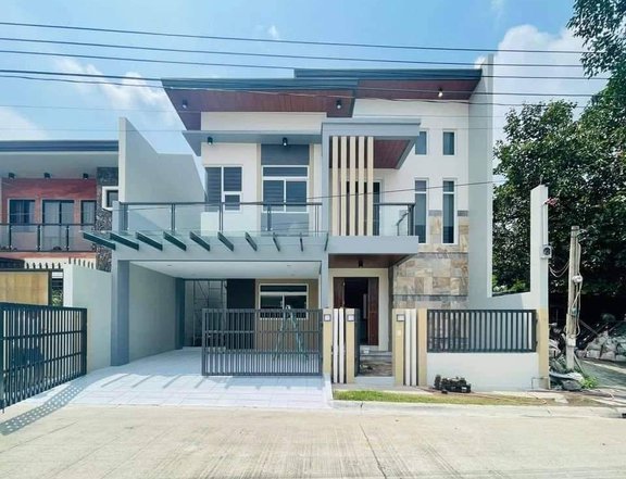 MODERN TROPICAL HOME IN ANGELES CITY NEAR CLARK FOR SALE