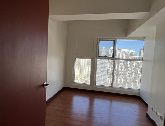25.5sqm 1 Bedroom Rent to own condo in Makati