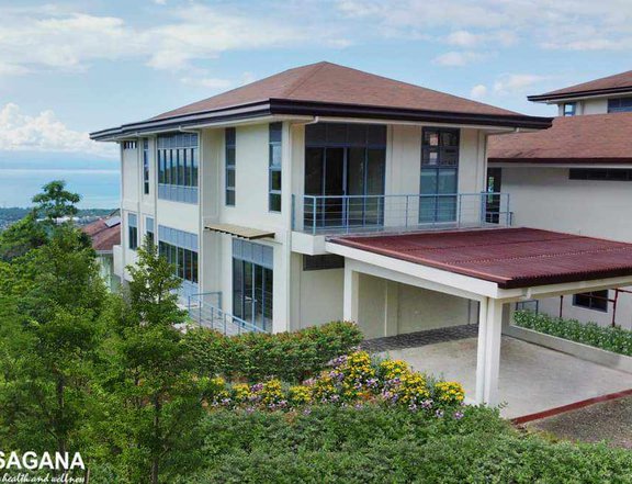 Luxurious house and lot at Balamban Cebu