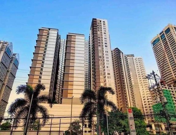 Pre-Selling Condo in Mandaluyong connected to MRT Boni Station