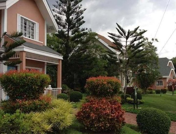 Residential lot for sale in Laguna BelAir