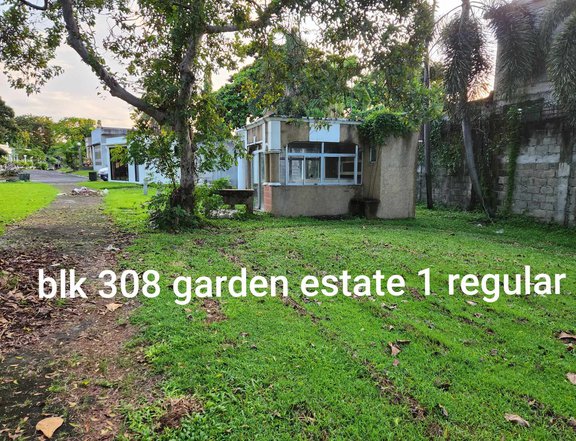 For Sale 15 lots Garden Family Estate iin Paranaque Metro Manila