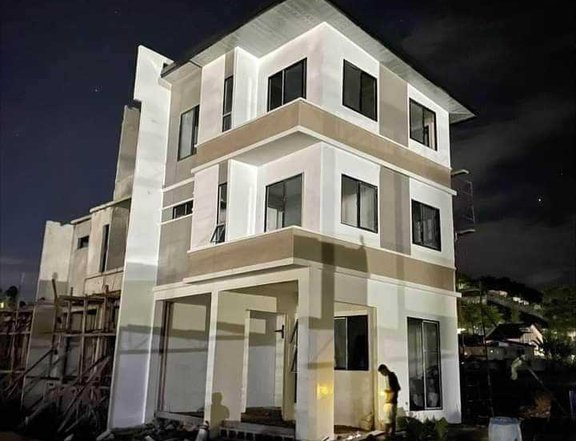 3-bedroom Townhouse For Sale in Cebu City Cebu