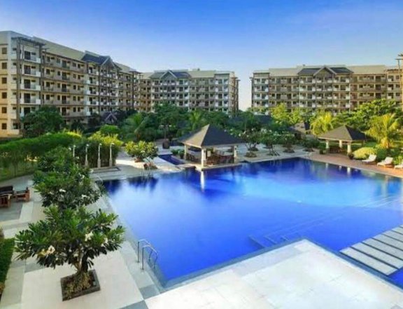 2 bedroom For Sale in Arista Place Paranaque Near in Airport