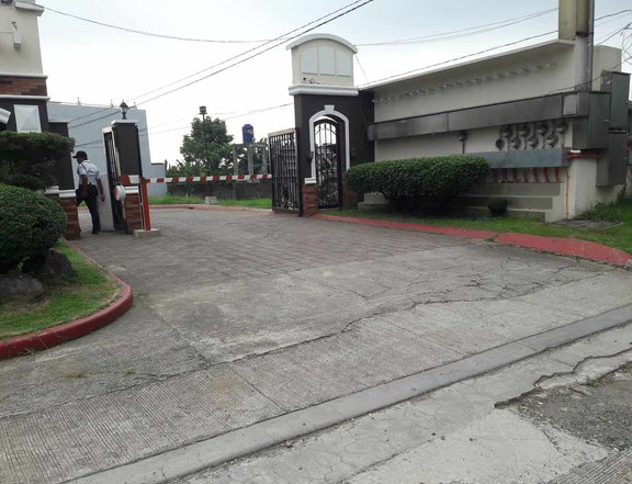 120sqm Residential Lot For sale in Amadeo Cavite