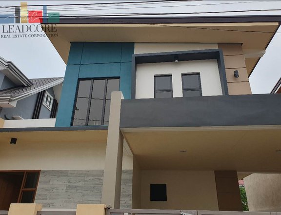 Urgently moving. Brand new house in Imus Cavite