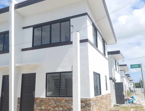 METROVILLE TOWNHOMES Affordable House and Lot for sale in TANZA Cavite
