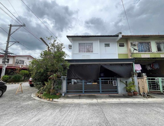 Pre-Owned 2 Storey House & Lot