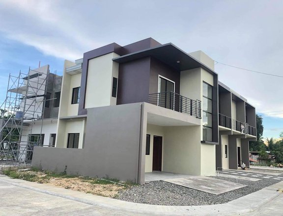4-bedroom House For Sale in Baclayon