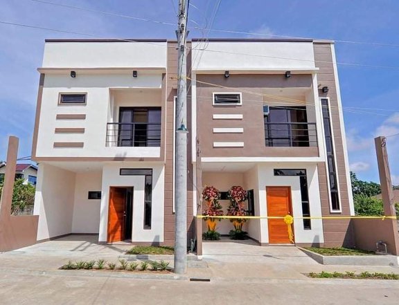 Affordable Complete turnover townhouse near De La Salle Lipa