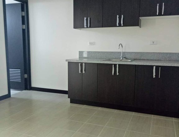 RENT TO OWN 2 BEDROOMS NEAR MRT READY FOR OCCUPANCY
