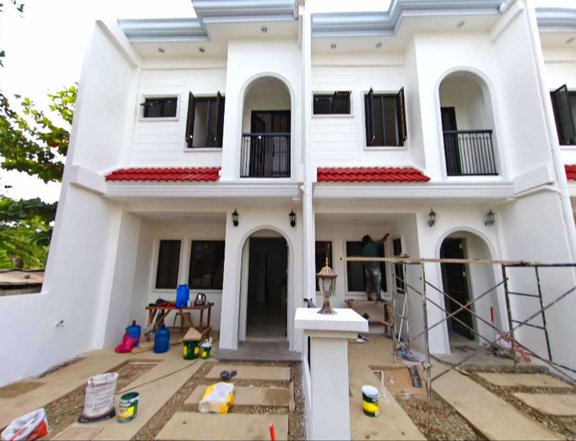 Raedy for Occupancy 4 bedroom Townhouse For sale in Pardo , Cebu City