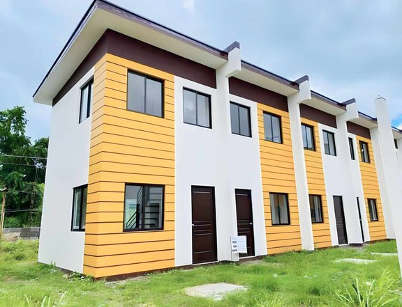 3-bedroom Provision Townhouse For Sale in San Pablo Laguna