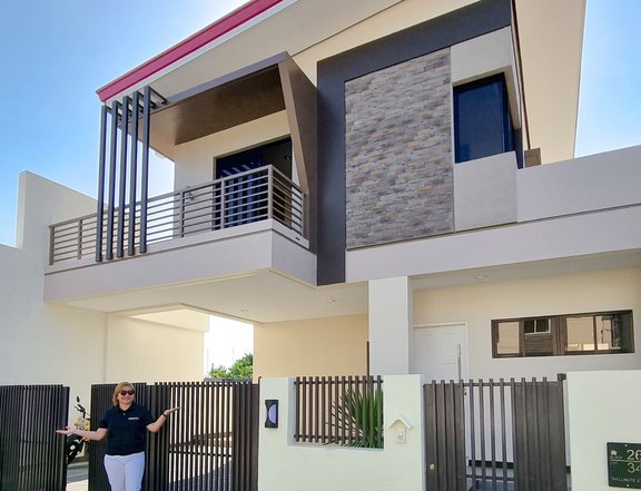 RFO Single Detached House For Sale in Imus Cavite