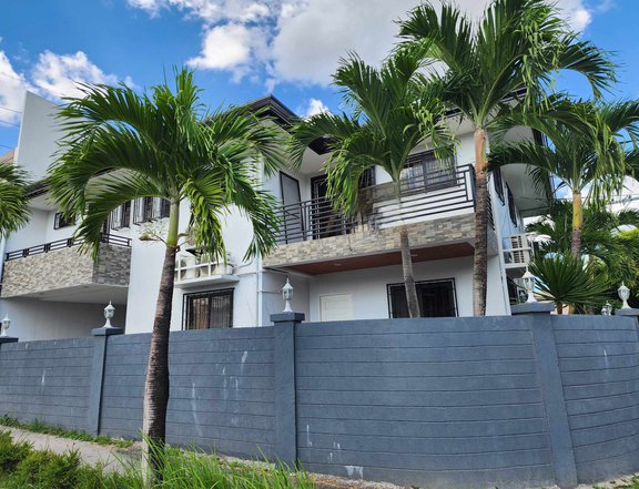 5 Bedrooms Single Detached House and Lot in Friendship Angeles City Pampanga near Clark