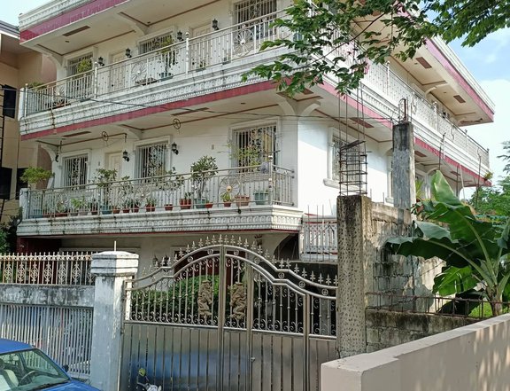 House For Sale in San Juan Metro Manila