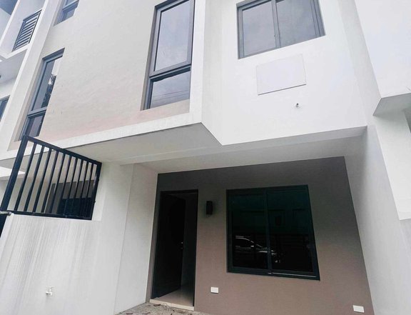 RFO Townhouse  for sale in Quezon City near in Mindanao