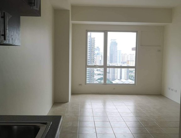 Condo Near Shang rila No downpayment along Shaw blvd Pet friendly