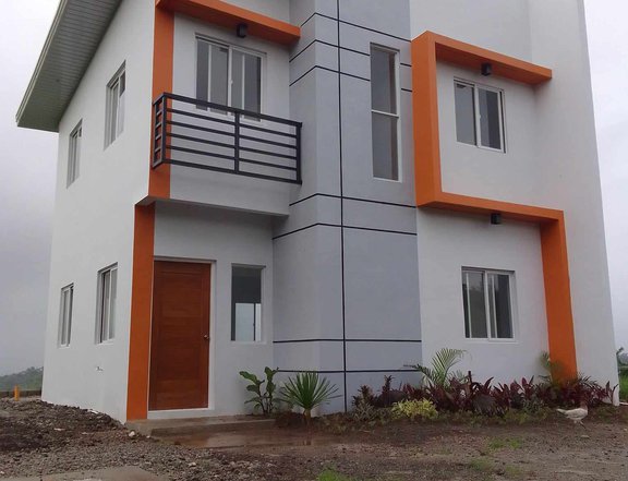 4-bedroom Single Attached House For Sale in Antipolo -Angono Boundary