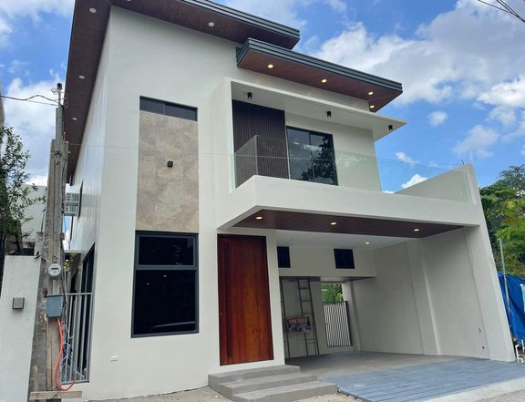 4 Bedroom Townhouse For Sale Angeles City