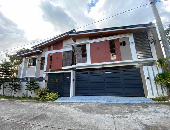 Furnished 7-bedroom Single Detached House For Sale in Tagaytay Cavite