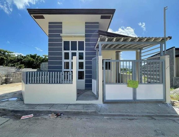 3BR House For Sale in Lipa Batangas near Tambo Startoll Exit
