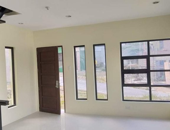 4-bedroom Single Detached House For Sale in Consolacion Cebu