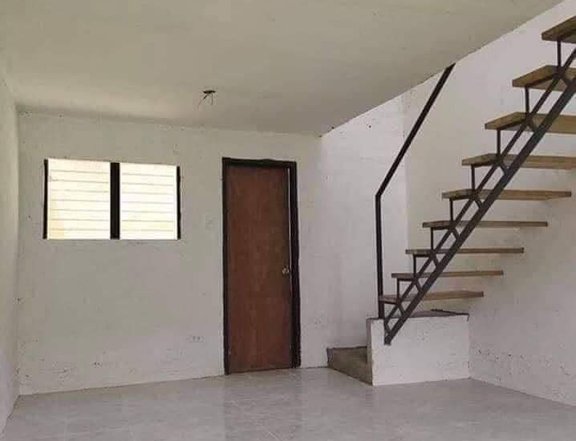 2-bedroom Townhouse For Sale in Lilian Cebu