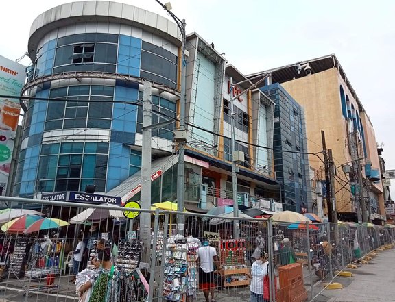 Highly Commercial Building in Baclaran
