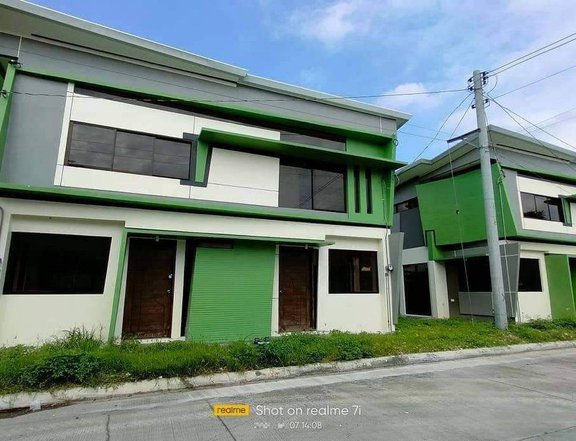 3-Bedroom Duplex along the highway in Liloan