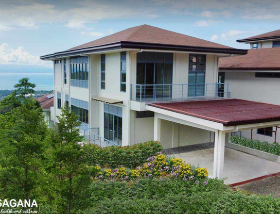 Overlooking 5-bedroom House For Sale in Balamban Cebu