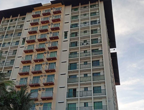 36 sqm 1- bedroom Condo For Sale in Las Pinas Metro Manila