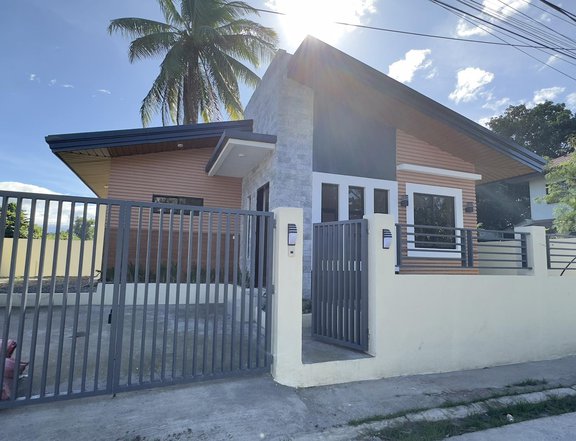 3-bedroom bungalow House For Sale in Bacolod Negros Occidental
