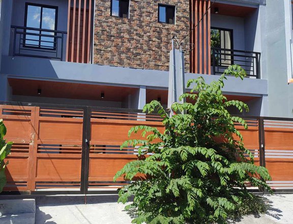 New Townhouse for Sale inside Subdivision with roofdeck over looking