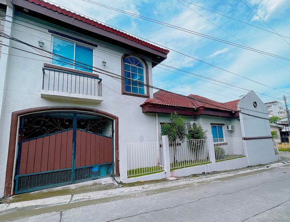 4-bedrooms Single Detached House & Lot For Sale inside Subdivision in Consolacion Cebu