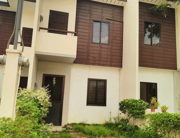 2-bedrooms House & Lot for Rent in Capitol Site, Cebu City