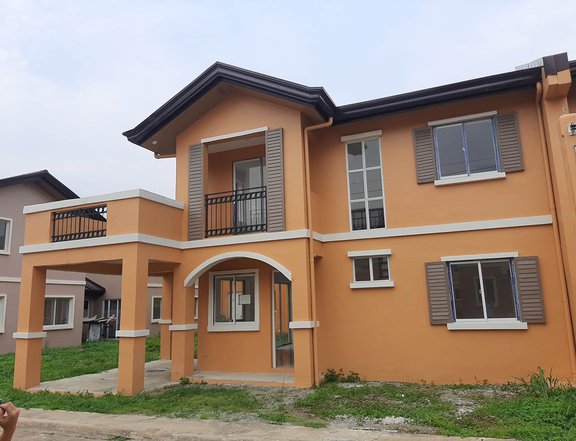 5-bedrooms Single Attached House and Lot for Sale in Subic Zambales