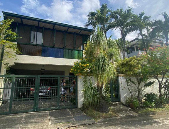 House and Lot For sale in BF Homes Paranaque City