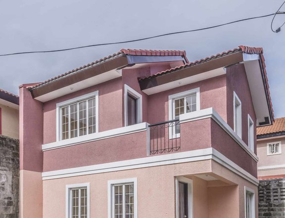 Italian themed house in Vivace