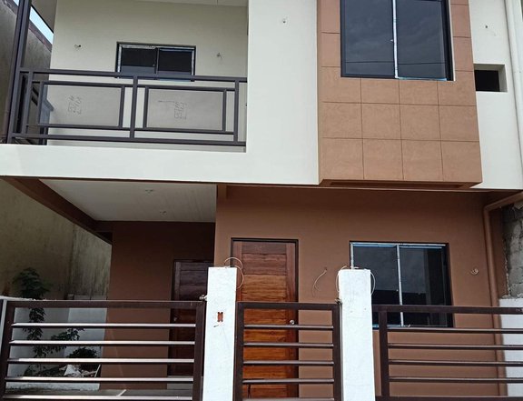 House and lot for sale in parañaque multinational Village