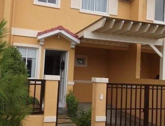 Ready for occupancy townhouse walking distance from vistamall taguig