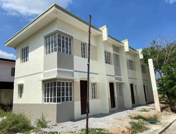 2BR TOWN HOUSE IN HERITAGE HOMES TRECE MARTIRES