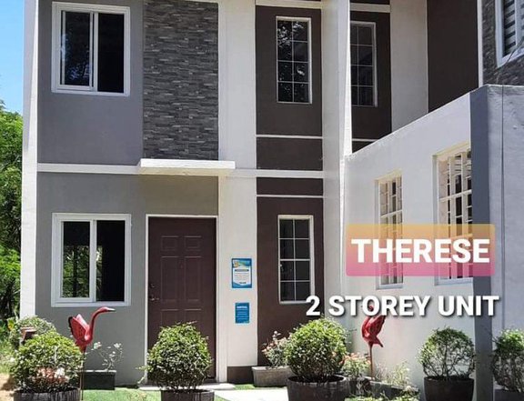 THERESE  UNIT PROVISION TO 2 - 3 BEDROOM WITH CARPORT AT FRONT.