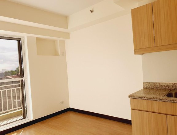 Spacious 30.00 sqm 1-bedroom Condo For Sale in Pasig by DMCI HOMES